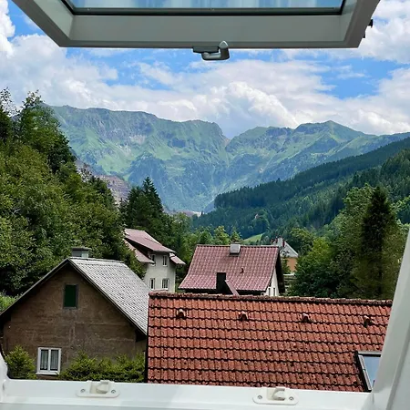 Haus Am Erzbach - Mitten In Der * Eisenerz