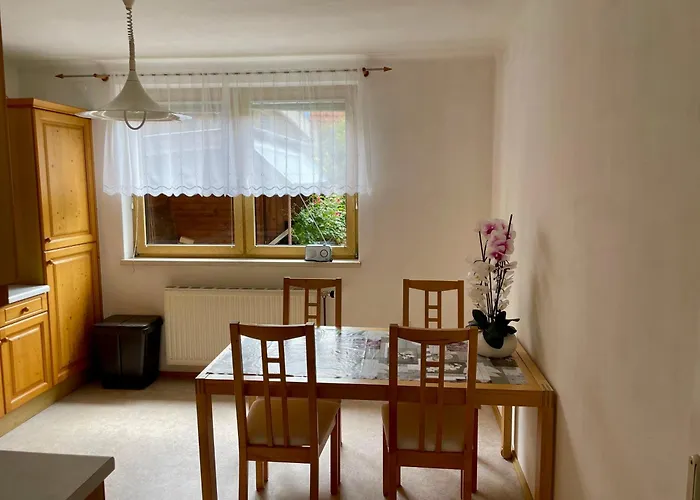 Haus Am Erzbach - Mitten In Der * 艾森埃尔茨